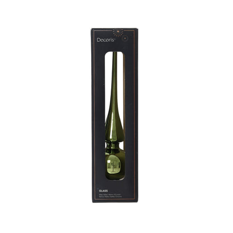 Baumspitze glas glanz diffuser aus smaragdgrünem glas mit schlankem, konischem design und abgerundetem fuß