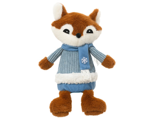 Ein plüschfuchs in blau weiß 24x13x30cm mit blauem rippsweater und schal mit schneeflockenmuster