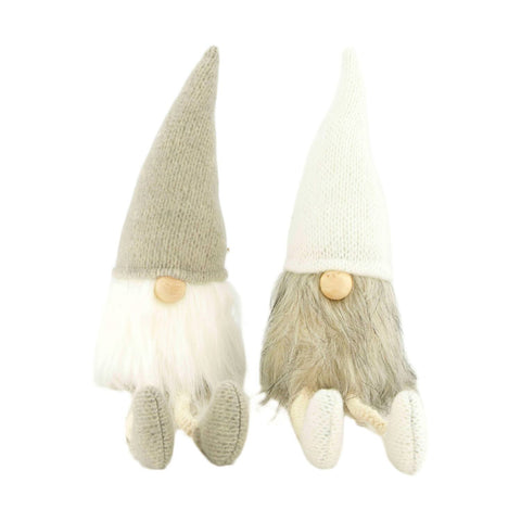 Two knitted polyester gnomes in gray and cream with wooden button noses measuring 12x8x27cm