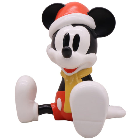 3D seasonal statue Mickey sitting