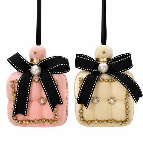 Anhänger parfürm samt 6x9x12cm pinke und cremefarbene samt-parfümflaschen mit schwarzen schleifen, perlen und goldperlen verziert