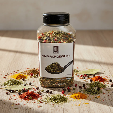 Einmachgewürz 300g in einer transparenten kunststoffflasche mit schwarzem deckel und weißem etikett