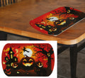 Rechteckiges halloween-tablett kürbisse 39x24 cm mit rotem hintergrund und schwarzen geister- und kürbissilhouetten