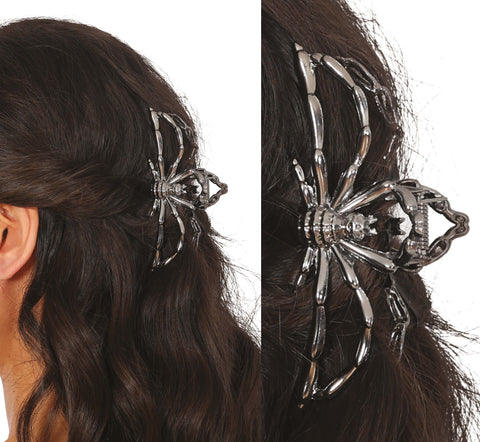 Metall-haarspange spinne in silber mit beweglichen beinen und detailreichem körper in kettenlinkdesign