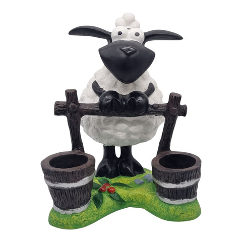 Gartenfigur Schaf "Molly am Zaun"
