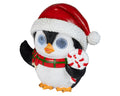 Ein festlicher schwarz-weißer led-pinguin außen mit kaltweißen led 19x26x28,5 cm in santa-mütze und kariertem schal