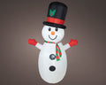 Led aufblasbarer weißer schneemann mit kaltweißen leds schwarz rotem hut und rot grün gestreiftem schal