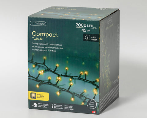 LED Lichterkette Compact 8 Leuchtmodi Outdoor grün 2000 softgoldene LED 4500cm