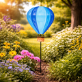 Metall gartenstecker heißluftballon blau mit geflochtenem korb und schwarzem stab aus metall