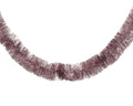 Lametta girlande pet mit schimmerndem metallic lila tinsel und flauschiger franiger struktur