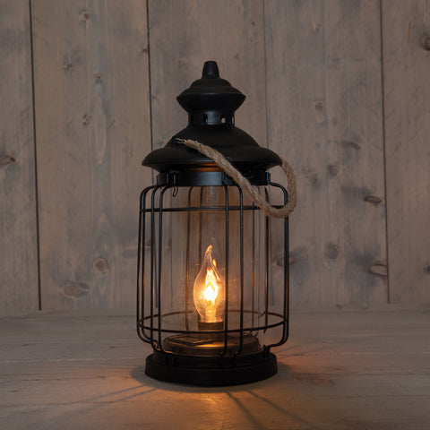 Schwarze metall solar vintage laterne mit warm leuchtender filamentlampe und geflochtenem seilgriff 17x17x35cm flammeneffekt