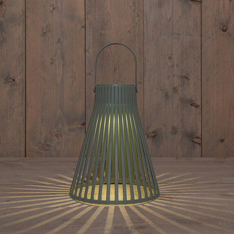 Teal metal solar hängelampe oliv mit vertikalen latten und warmem licht mit gebogenem griff 20x20x24cm