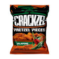 Orange und schwarz verpackte Crackzel jalapeño gewürzte harte Bretzelstücke 85g für würzigen snackgenuss
