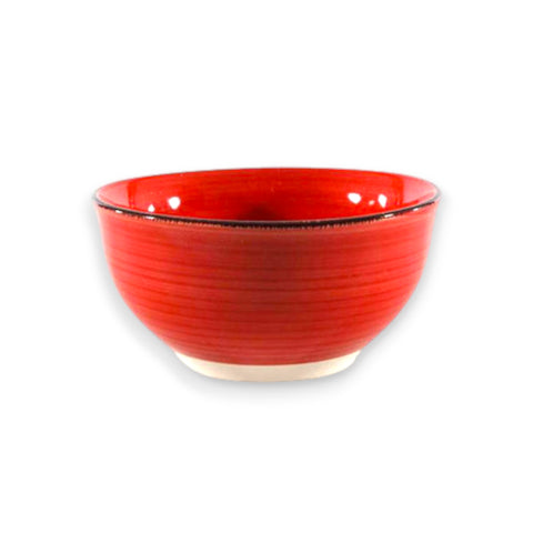 Vibrante rote keramikschale 12cm mit feinen horizontalen rillen und kontrastierendem dunklem rand