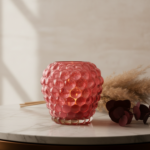 Transluzenter glasvase bubble beere mit korallenfarbener blasenstruktur oberfläche aus glas