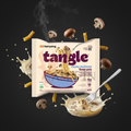 Samyang tangle cremige pilz pasta in beige-lila verpackung mit spiralen und pilzabbildung in blauer schüssel