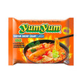 Orange paket yumyum tom yum shrimps cremige geschmack instant nudeln 70g vorne sichtbar