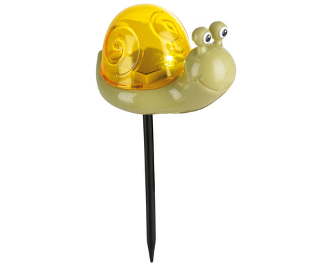 Ein fröhlicher gelb-grüner kunststoff solar gartenstecker in schneckenform mit durchsichtigem gehäuse und warmweißem licht