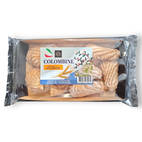 Eine packung colombine il classica 150g mit goldbraunen, gerillten keksen, bestäubt mit puderzucker im klaren foliepaket