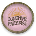 Pink runder deko-badeschaum mit goldener sonnenstrahlgestaltung und sunshine paradise schriftzug auf dekorative platte 14,5 cm