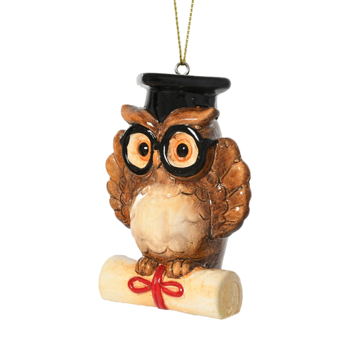 Braune eule terrakotta 5x5x9cm mit schwarzen brillengläsern und abschlussmütze auf diploma ornament