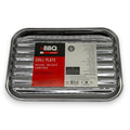 Silberne grillplatte aus edelstahl mit geriffelter oberfläche und abgerundeten ecken 34 x 24 x 2 cm