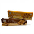 Zwei rechteckige pakete b&c gaufrettes wafers mit vanilla und schokolade geschmack in bunten verpackungen waffeln gefüllt 110 g