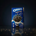 Blau verpackte oreo wafer rolls 54g mit schwarz-weißen gestreiften waffelrollen und vanillecremefüllung