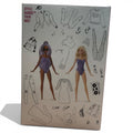 Verpackung der barbie style your way! puppe mit zwei puppen in lila bodysuits und illustrationen von kleidung und zubehör
