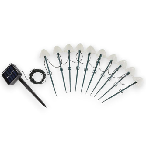 Set aus zehn weißen led solar pilze gartenleuchten mit schwarzen metallspießen und solarpanel ladegerät rgb