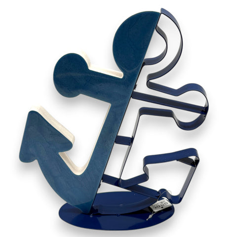Navyblauer metall-anker-förmiger ausstecher mit glänzender oberfläche und cut-out-design metall-anker blau/creme