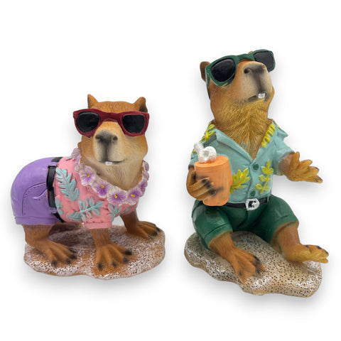 Gartenfigur Capibara im Sommeroutfit