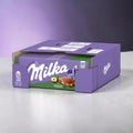 Lila karton mit milka haselnuss schokoladenriegel 45g mit nussgeschmack
