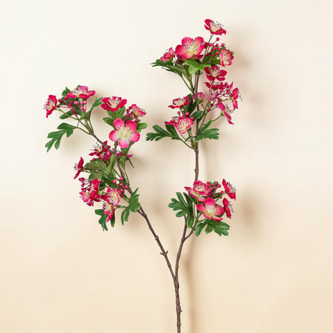 Weiße künstliche weißdornzweig 71 cm mit pink-weißen blüten, grünen blättern und braunem stiel