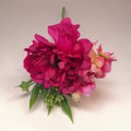 Vibranter fuchsia künstlicher blumenstrauß peonien hortensienpick 18cm mit mehrlagigen blütenblättern und grünen blättern