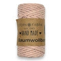 Ein spule weiches blushfarbenes handgemachtes baumwollband von stern fabrik 25 meter lang
